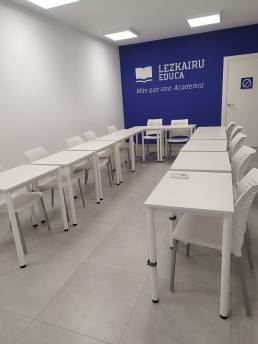 Oposiciones Auxiliar Administrativo Navarra 2025